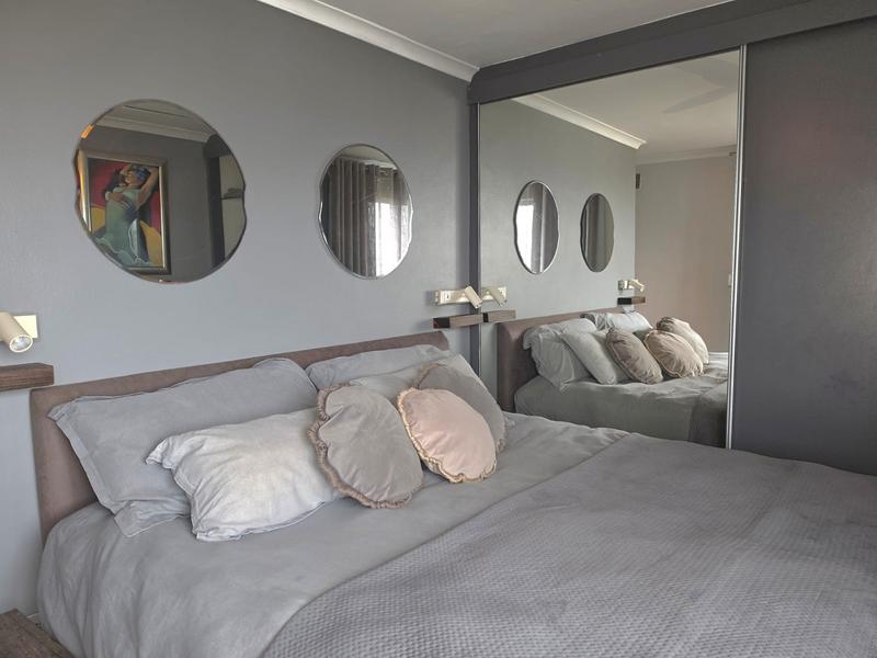 To Let 2 Bedroom Property for Rent in Blouberg Beachfront Western Cape